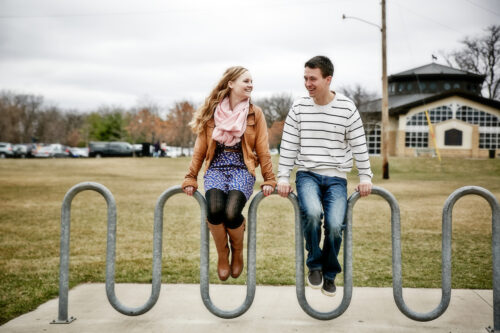Engagement photography by Foto EyeQ between moment
